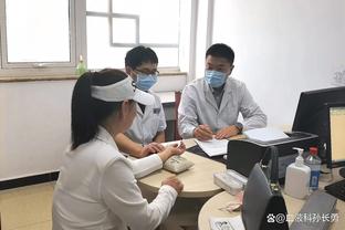 卡里乌斯赛季首秀数据：4次扑救，1次高球拦截，获评6.4分